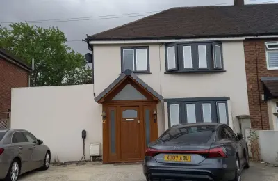 4 Bedroom Semi-Detached House